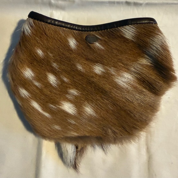 Sika Deer Purse. Real leather. Handmade from New Zealand - Picture 10 of 11